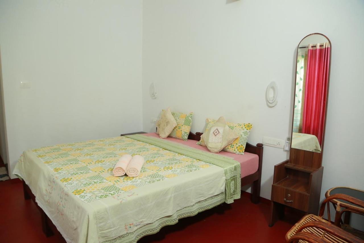 Marari Charlys Homestay Alappuzha Esterno foto